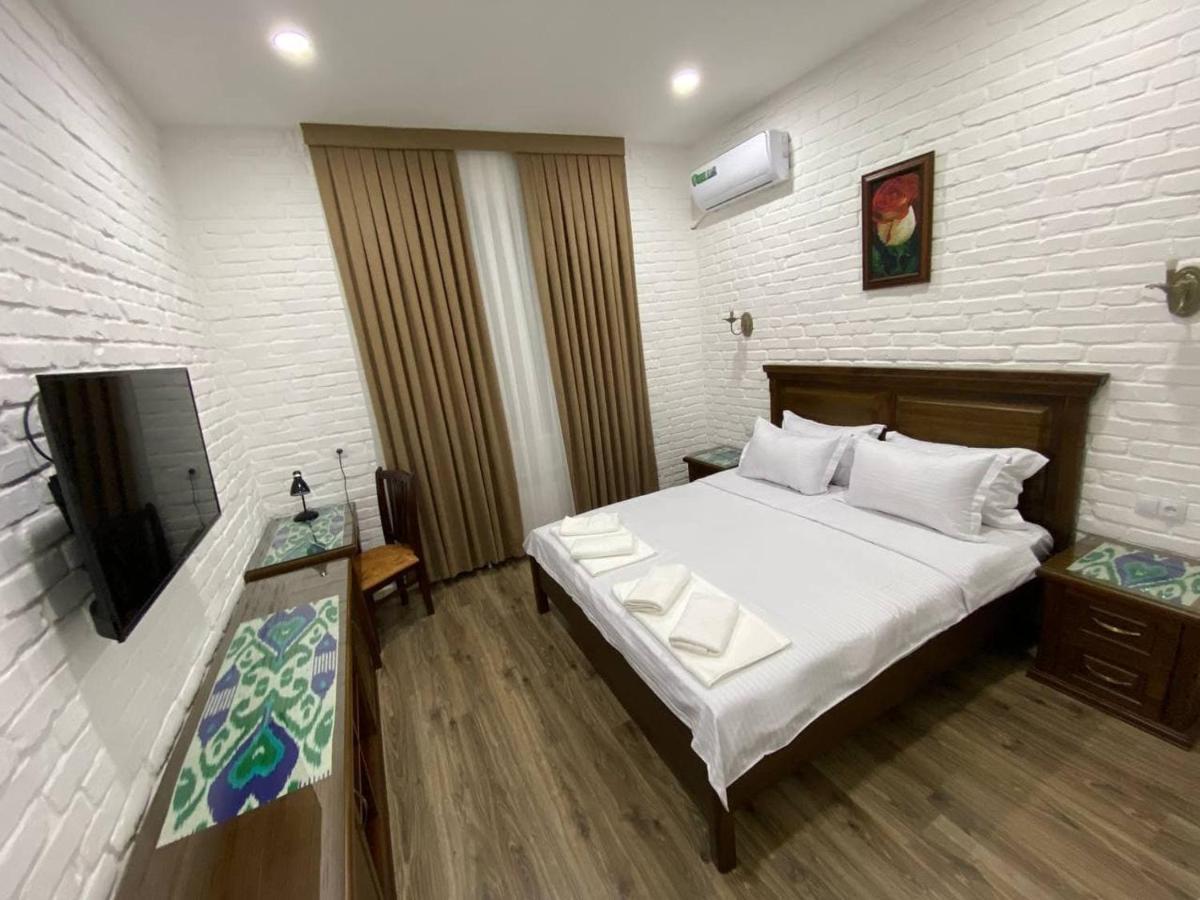 Khan Orda Hotel Tasken Kültér fotó